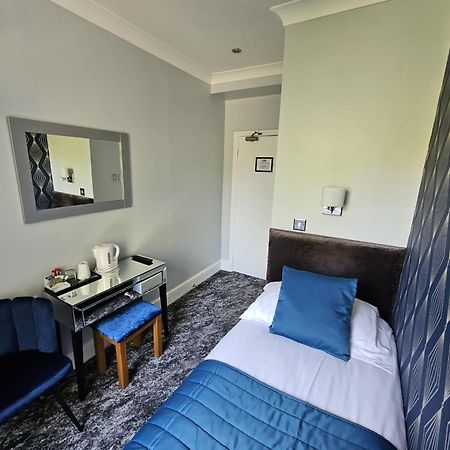 Mentone Hotel Лондон Экстерьер фото