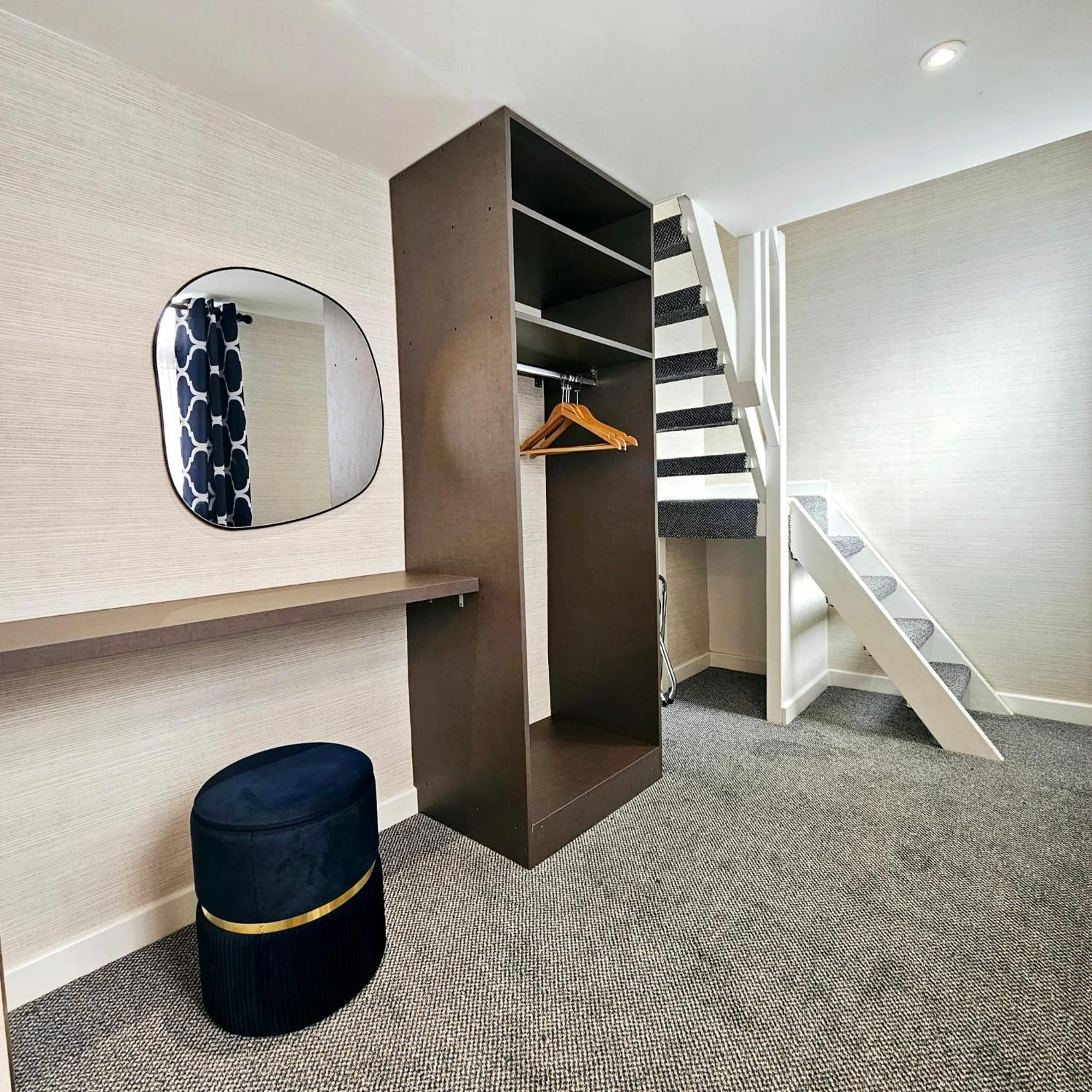 Mentone Hotel Лондон Экстерьер фото